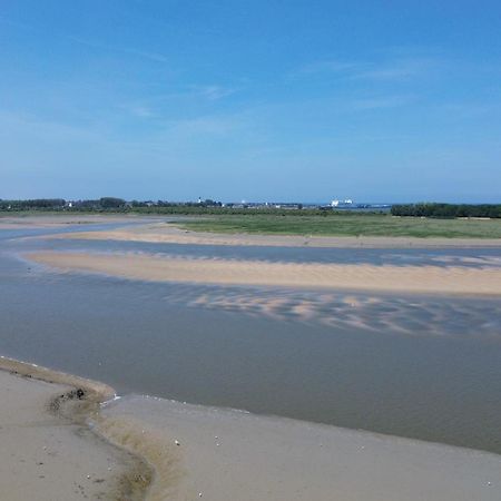 L'Echappee Cabourgeaise Exterior foto